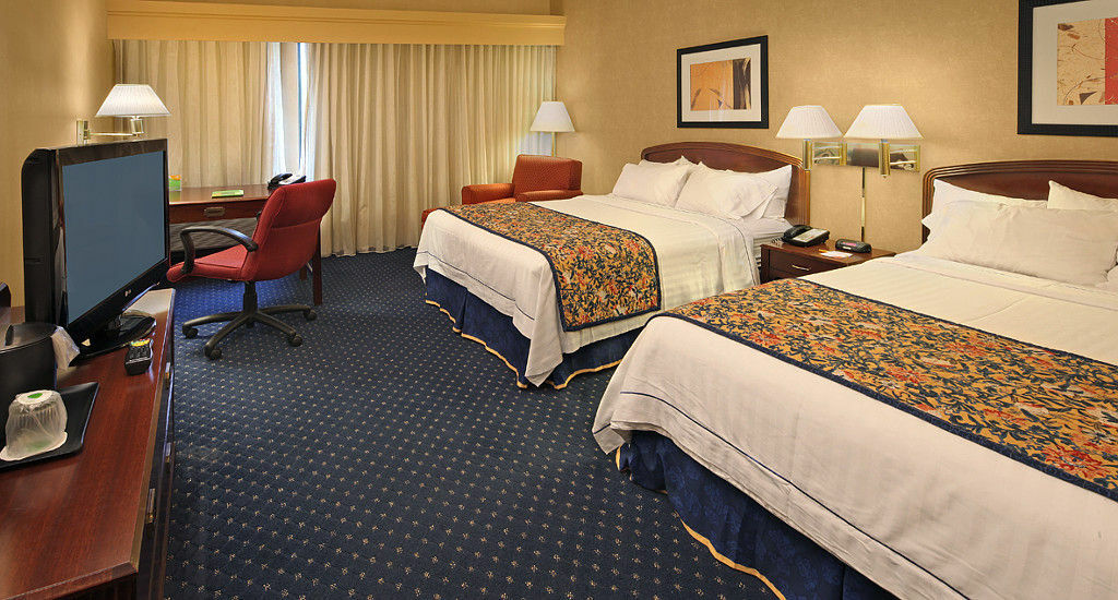 Отель Courtyard By Marriott Норидж Номер фото